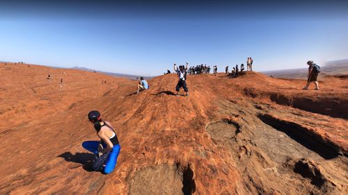 Uluru climb images on Google Maps
