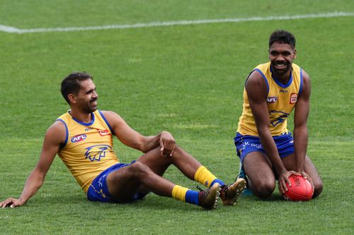 Liam Ryan chats to teammate Lewis Jetta during training on Monday in Perth before the flight to Melbourne for the Grand Final.