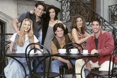 FRIENDS -- Lisa Kudrow as Phoebe Buffay, Matt LeBlanc as Joey Tribbiani, Courteney Cox Arquette as Monica Geller, Matthew Perry as Chandler Bing, Jennifer Aniston as Rachel Green, David Schwimmer as Ross Geller