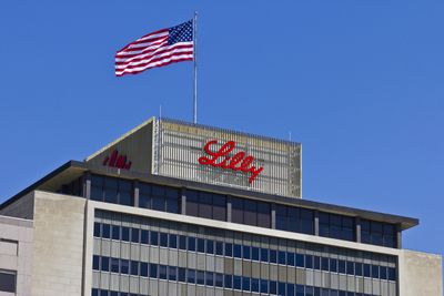 10. Eli Lilly and Company ($840 billion)