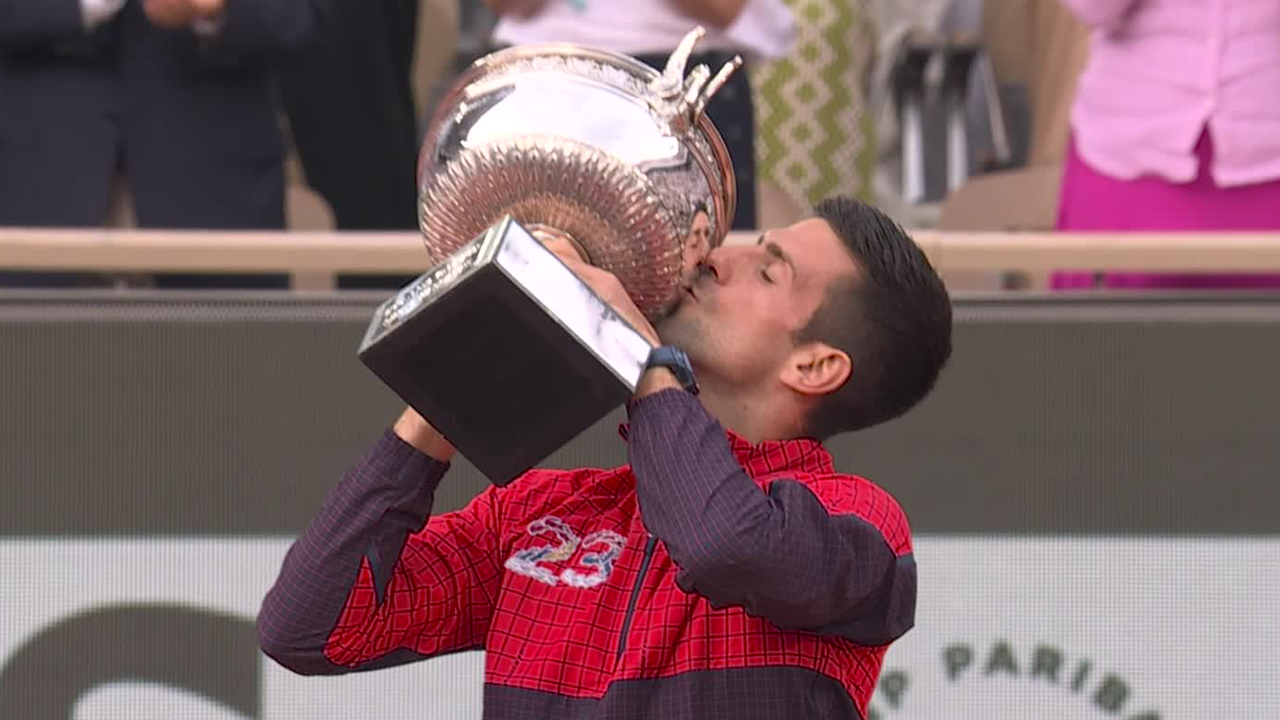 Sporting world reacts to 'extraordinary' Novak Djokovic win, with a Roger Federer-sized exception