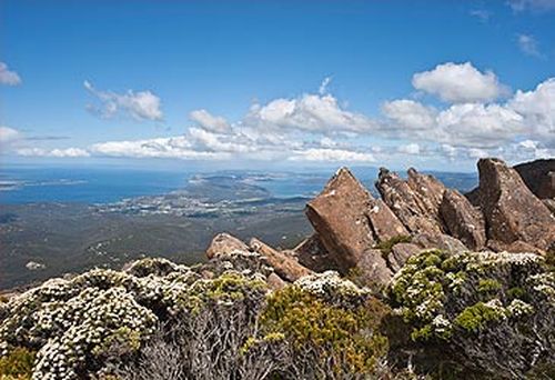 View from Kunanyi, Tasmania (Getty)