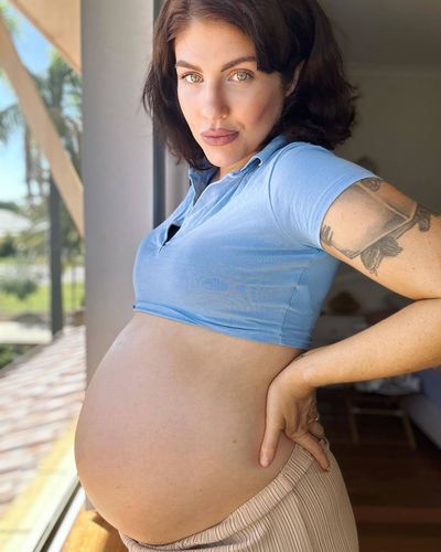 400px x 500px - Pregnant MAFS stars' most beautiful baby bumps