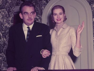 Grace Kelly and Prince Rainier announce their engagement, 1956
