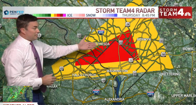 Meteorologist calls his kids live on air to warn them about tornado