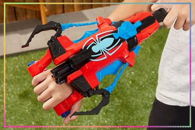 9PR: Marvel Spider-Man NERF Strike 'N Splash Blaster