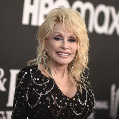 Dolly Parton arrives at the Rock & Roll Hall of Fame Induction Ceremony on Saturday, Nov. 5, 2022, at the Microsoft Theater in Los Angeles. (Photo by Richard Shotwell/Invision/AP)