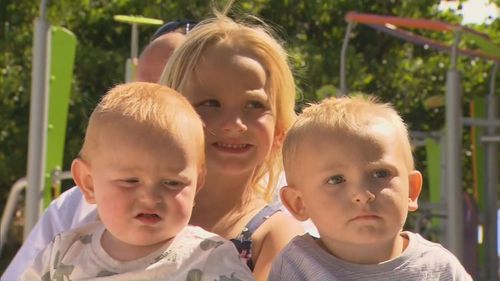 Three children leave hospital after horror Christmas crash killed their parents near Kondinin - 9News