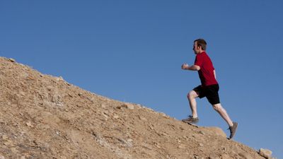 <strong>5. Experiment with hill sprints</strong>