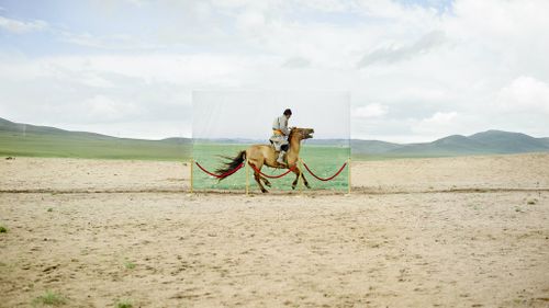 Mr Daesung's photos illustrate the threat to the nomadic way of life in Mongolia. (Daesung Lee, indiphoto.net)