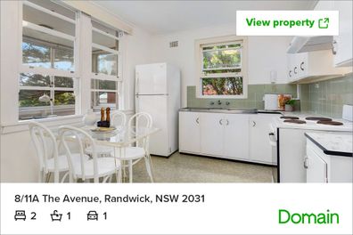 Apartment older style auction Sydney Domain real estate