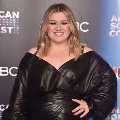 Kelly Clarkson attends NBC's "American Song Contest" week 2 Red Carpet at Universal Studios Hollywood on March 28, 2022 in Universal City, California. 