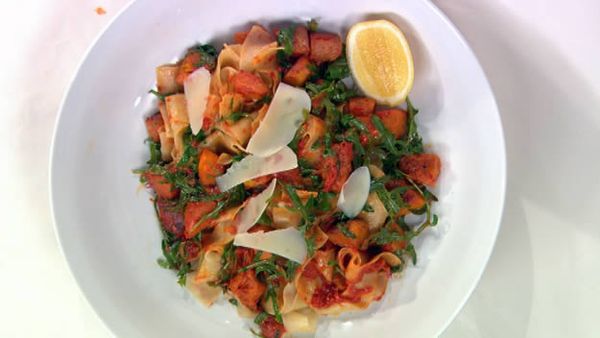 Tagliatelle with pan-fried pumpkin and red pepper oil
