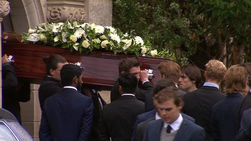 Mourners farewell Stuart Kelly, brother of Kings Cross one-punch victim Thomas