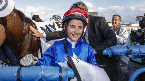 Michelle Payne ‘couldn’t remember winning the Melbourne Cup’ after Mildura horse fall