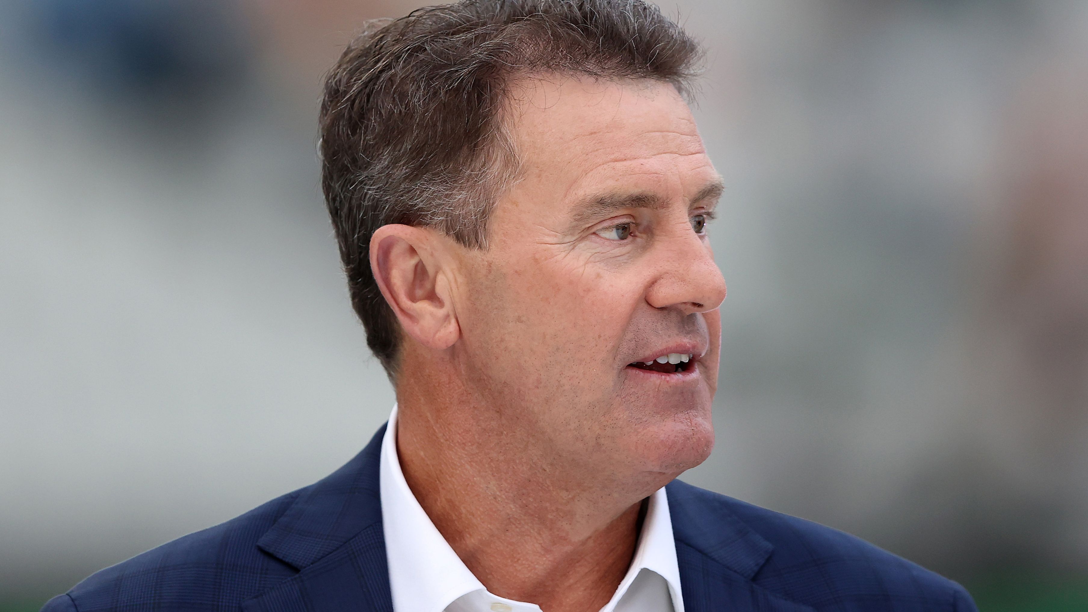 EXCLUSIVE: Mark Taylor urges Australia to play five bowlers in Sydney to prepare for India