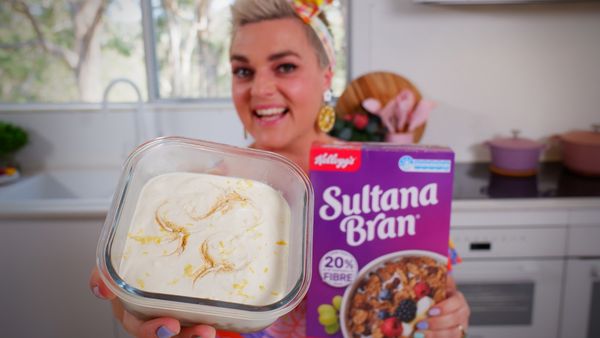 Sultana Bran® overnight &#x27;cheesecake&#x27; pots