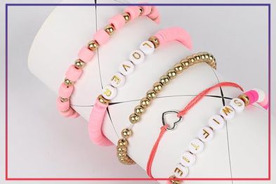 9PR: Taylor Friendship Bracelets Lover Style