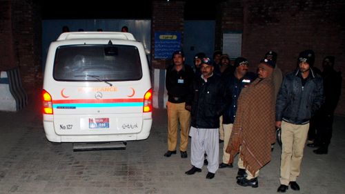 Pakistan hangs 12 prisoners on death row across country