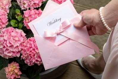 wedding guest invitation drama