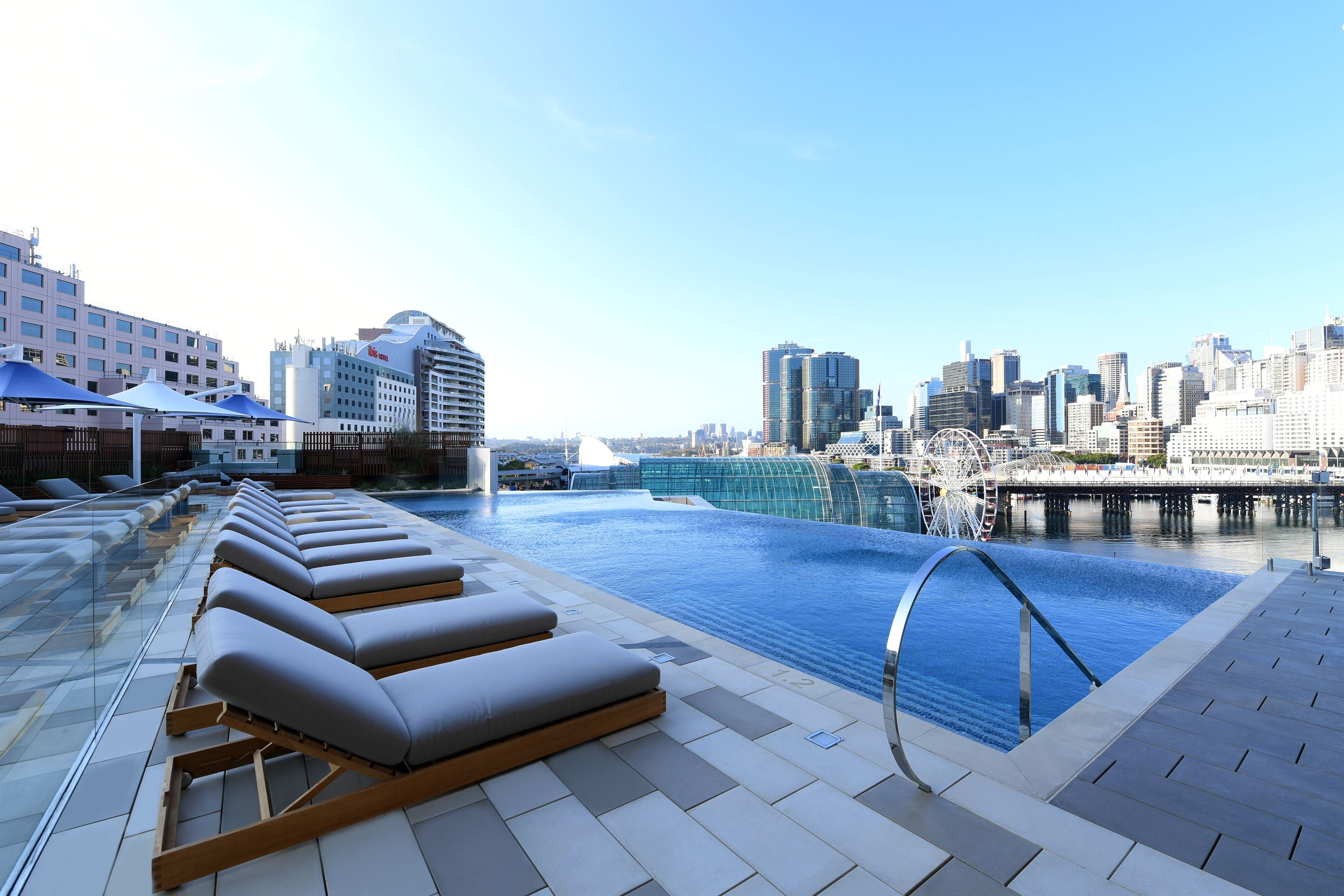 sofitel-darling-harbour-opens-and-its-all-eyes-on-the-rooftop-pool