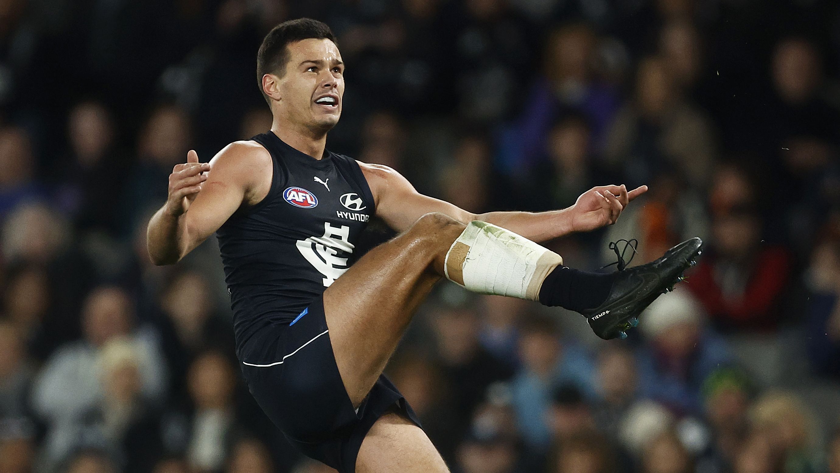 MELBOURNE, AUSTRALIA - JULY 15: Jack Silvagni of the Blues kicks a goal during the round 18 AFL match between Carlton Blues and Port Adelaide Power at Marvel Stadium, on July 15, 2023, in Melbourne, Australia. (Photo by Daniel Pockett/Getty Images)