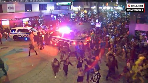 Halloween shootings in Orlando nightlife district leave 2 dead, 6 wounded