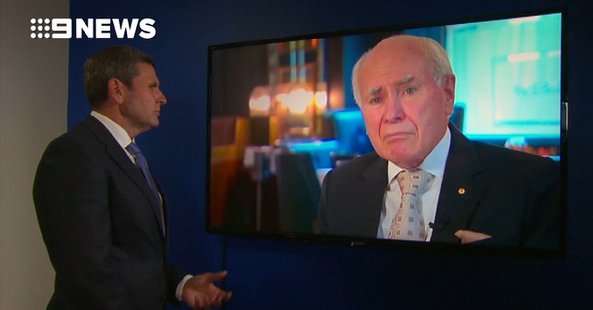 Howard takes aim at parliament in 'no' vote newspaper ads