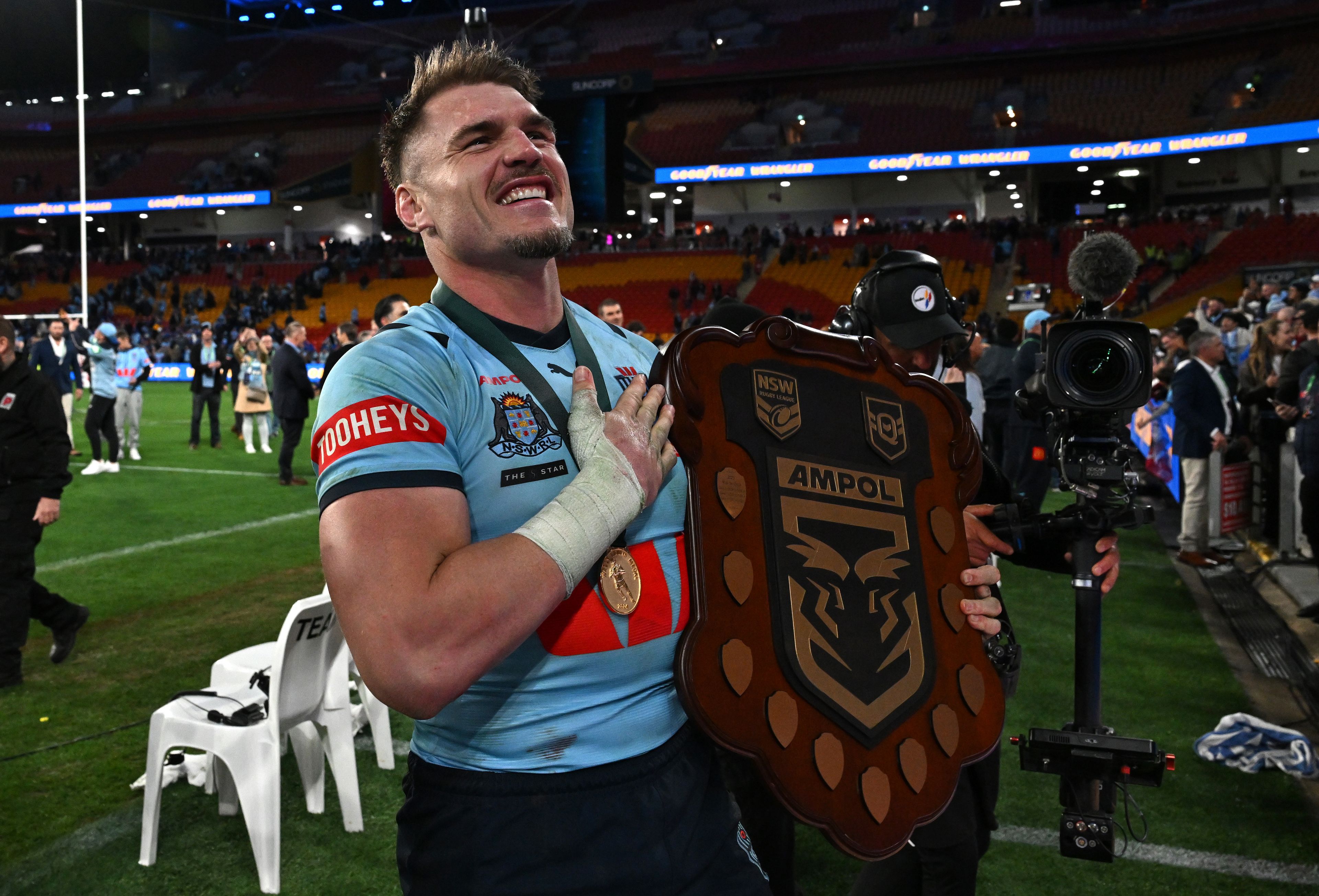 'Lesson for millions of people': Coaches in awe of Angus Crichton after 'amazing' Origin campaign