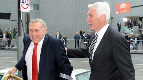 Bob Skilton and Mick Malthouse arrive for Richards' funeral. (AAP)