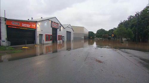 The town of Kempsey is largely underwater and the rain keeps falling. NSW floods 