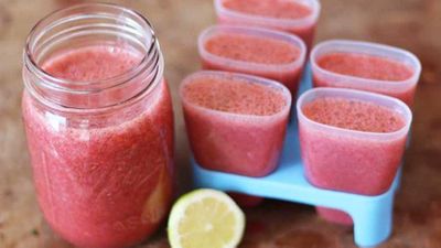 Recipe:&nbsp;<a href="https://kitchen.nine.com.au/2016/12/13/15/49/strawberry-mint-and-coconut-water-icy-poles" target="_top">Strawberry, mint and coconut water icy poles</a>