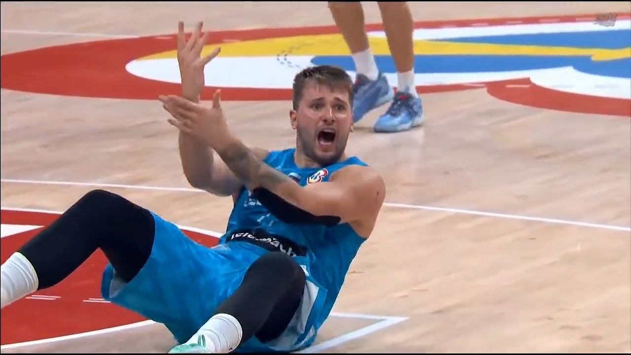 Luka Doncic, Dillon Brooks ejected in fiery clash as Canada tops Slovenia at FIBA World Cup