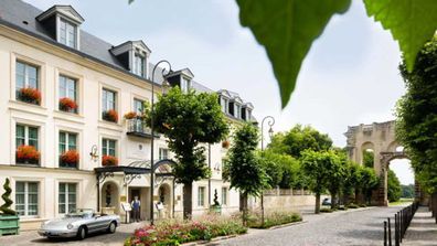 Auberge du Jeu de Paume allows guests to live like French aristocracy.