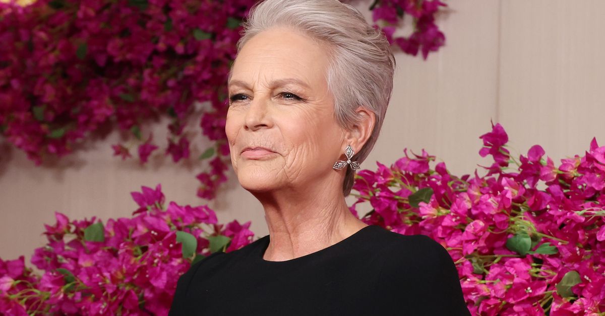 Oscars 2024 Jamie Lee Curtis leaves ceremony early for In And Out
