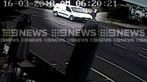The victim confronted the thug, who then fled the scene. (9NEWS)