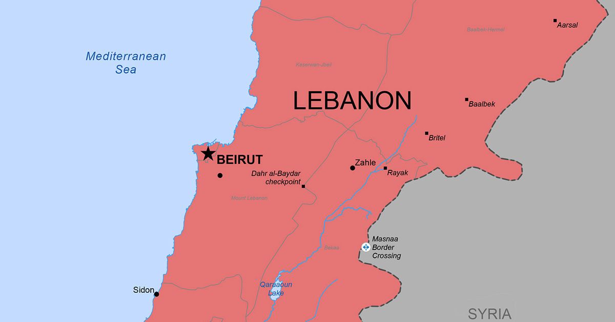 Australians again urged to get out of Lebanon amid fears airport could close