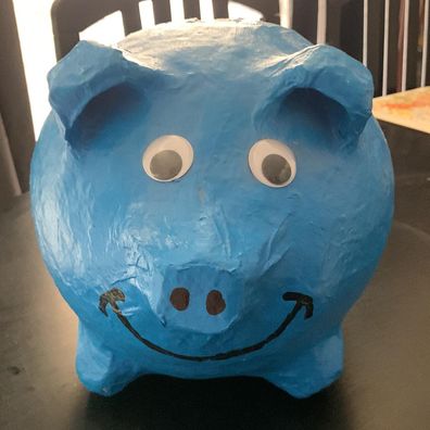 Blue piggy bank 