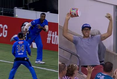 <b>The Brisbane-Adelaide Big Bash match saw a rare event, two Strikers players and a fan facing off for the honour of best catch of the night. </b><br/><br/>West Indian star Kieron Pollard was responsible for the first catch, showing remarkable athleticism to take a skied shot as he tiptoed around the boundary before flicking it to a teammate before he fell over the rope.<br/><br/>On a normal night, that’d be the play of the day but Pollard faced some stiff competition after a man in the stands leant over a railing to pluck a fiercely struck shot with just his left hand.<br/><br/>Click through to watch both incredible grabs and decide for yourself, which is the best?<br/>