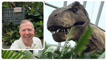 Jurassic World: The Experience