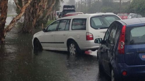 Cars at risk of flooding at Bilinga. (Twitter)