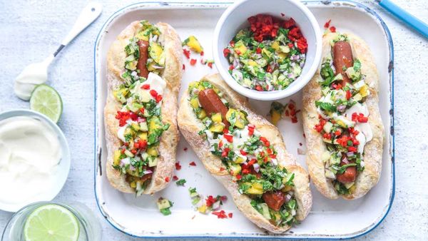 Hot dog with chilli and coriander salsa, Recipe