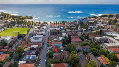 Coogee NSW auction above reserve real estate