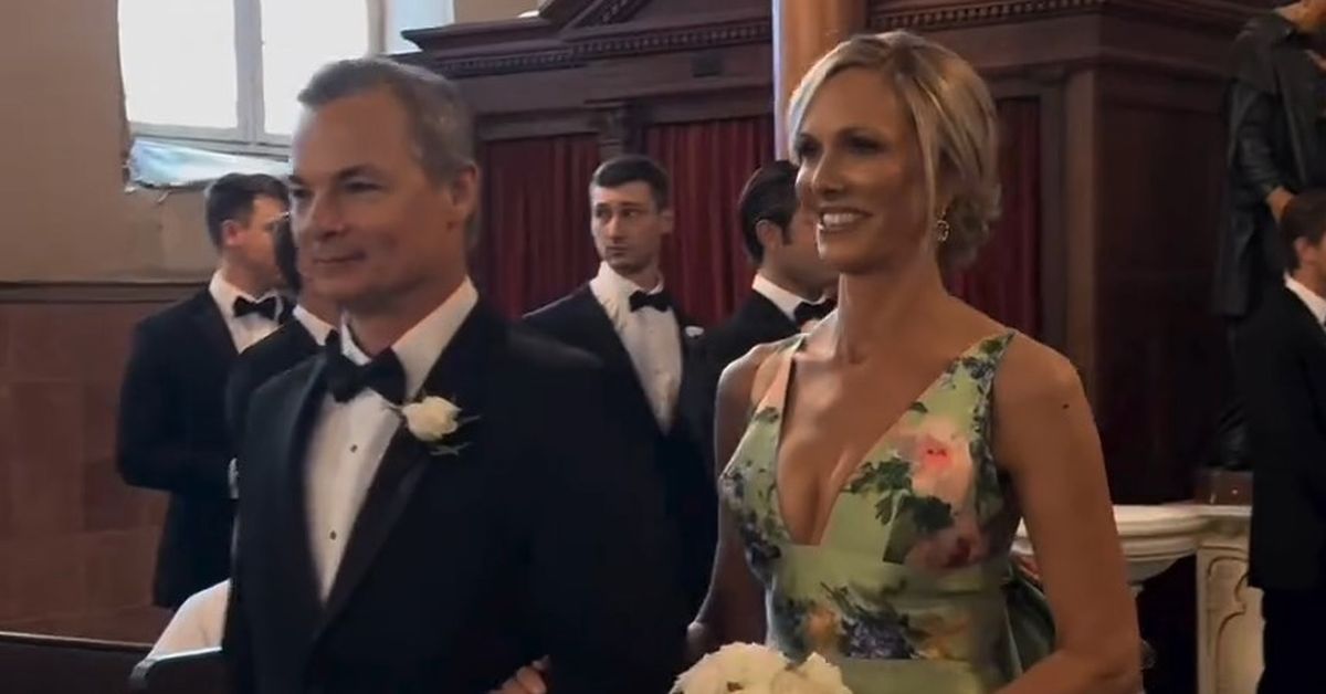 Mother of the bride's surprise as striking dress sparks wedding debate