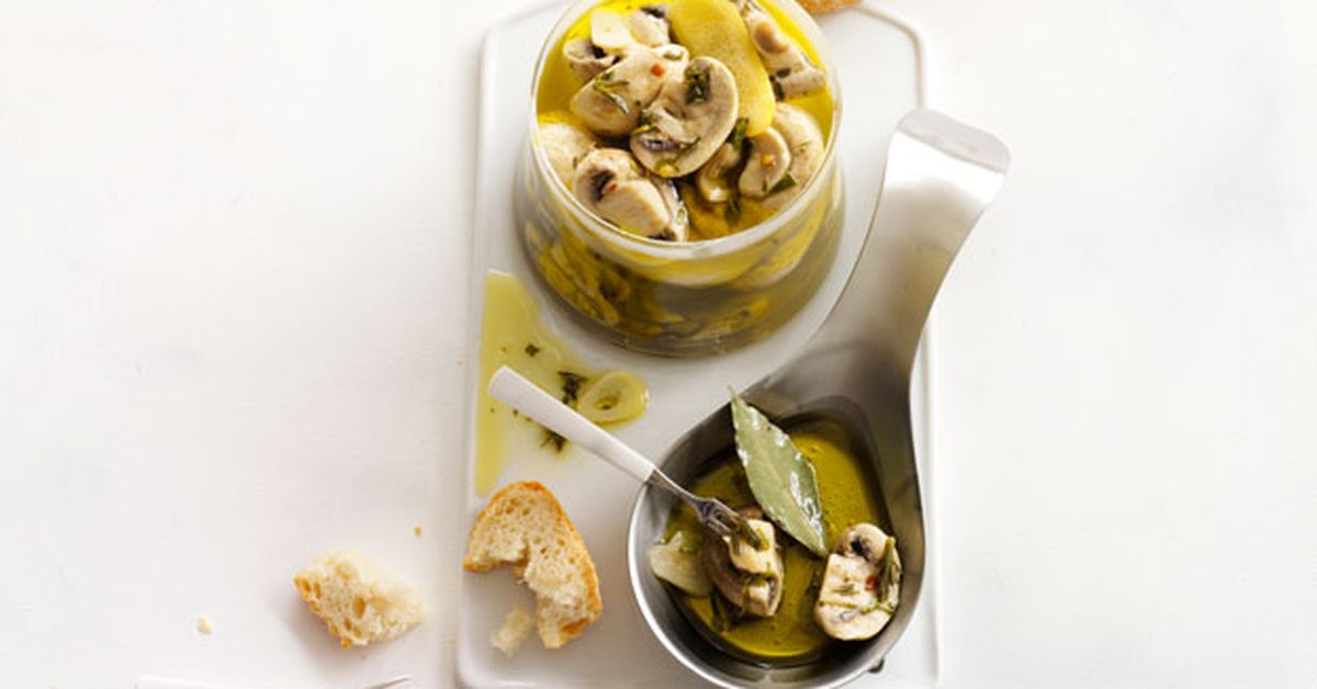 Marinated mushrooms - 9Kitchen