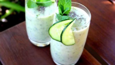 Cucumber, chia and ginger smoothie