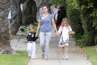 Jennifer Garner’s delightful duo, Violet and Seraphina are seen returning from a Halloween party with their nanny.