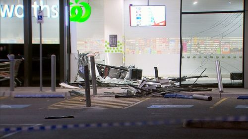 The smashed entrance to the supermarket. (9NEWS)