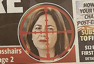 Which paper apologised for depicting Annastacia Palaszczuk in a rifle's crosshairs?