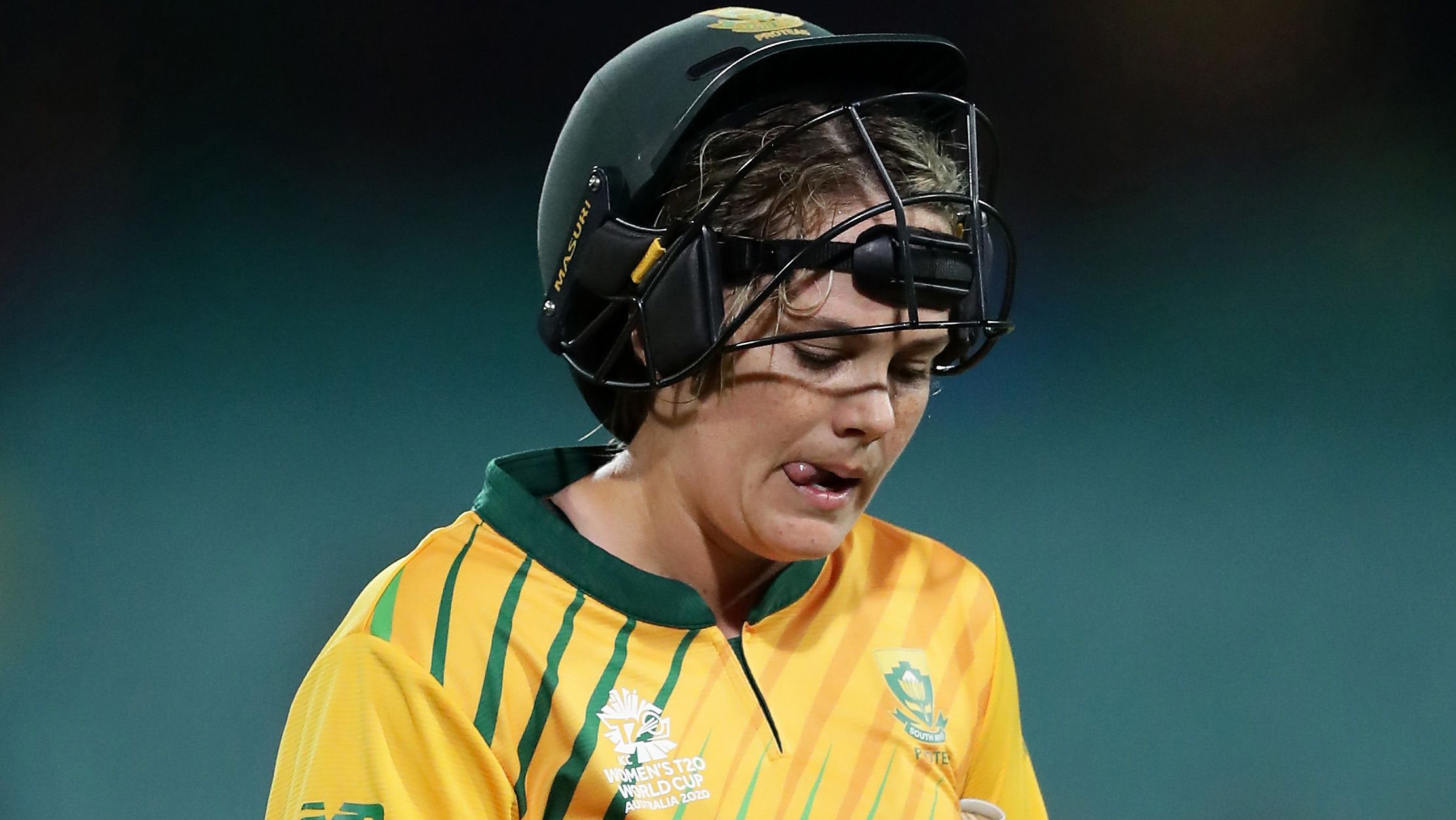 Dane Van Niekerk of South Africa looks dejected as she walks from the field after being dismissed during the ICC Women&#x27;s T20 Cricket World Cup Semi Final match between Australia and South Africa at Sydney Cricket Ground on March 05, 2020 in Sydney, Australia. (Photo by Matt King-ICC/ICC via Getty Images)